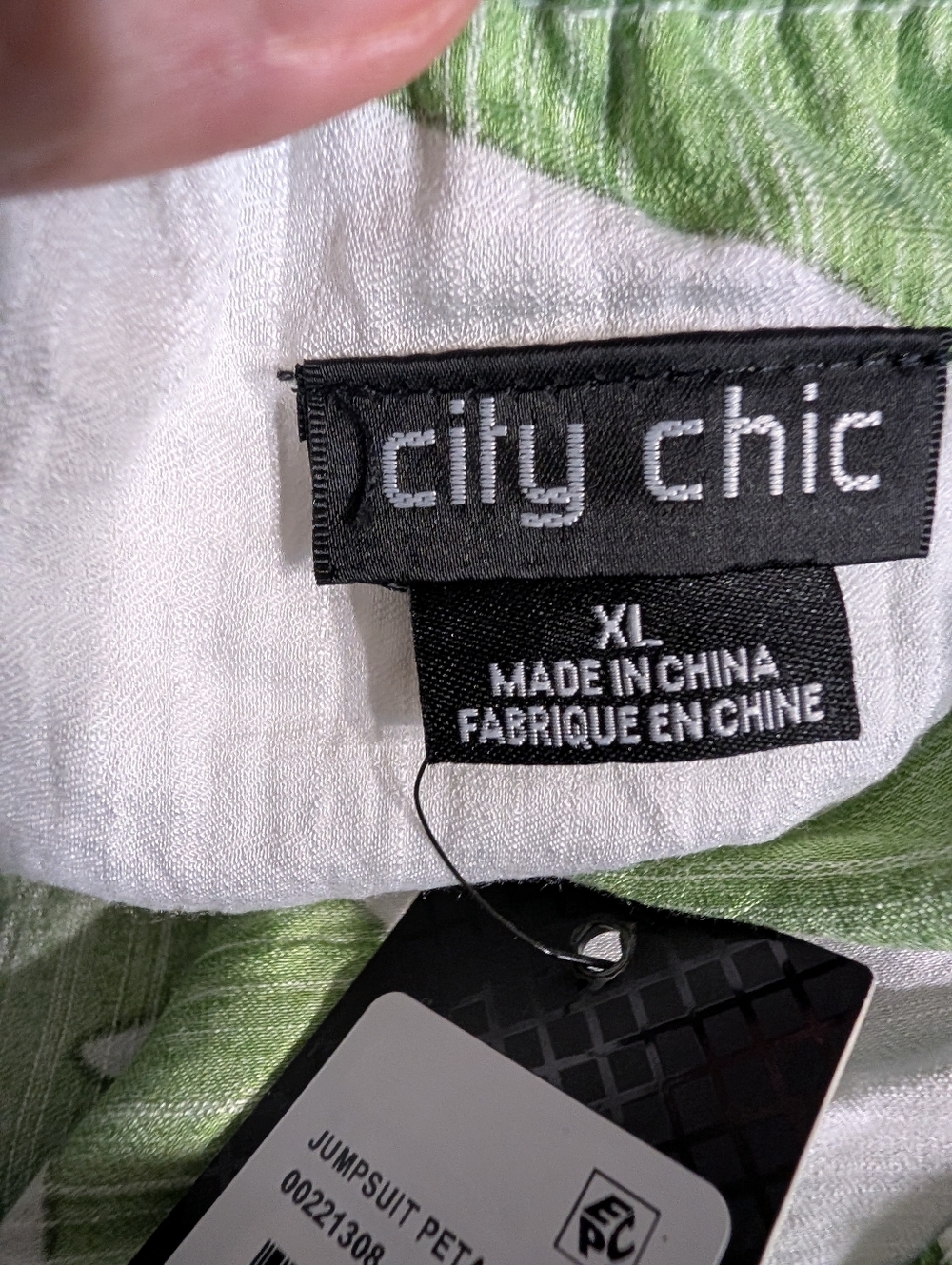 City Chic Tropical Leaf Print Jumpsuit NWT Off Shoulder Wide Leg Resort XL 22 - Picture 7 of 10